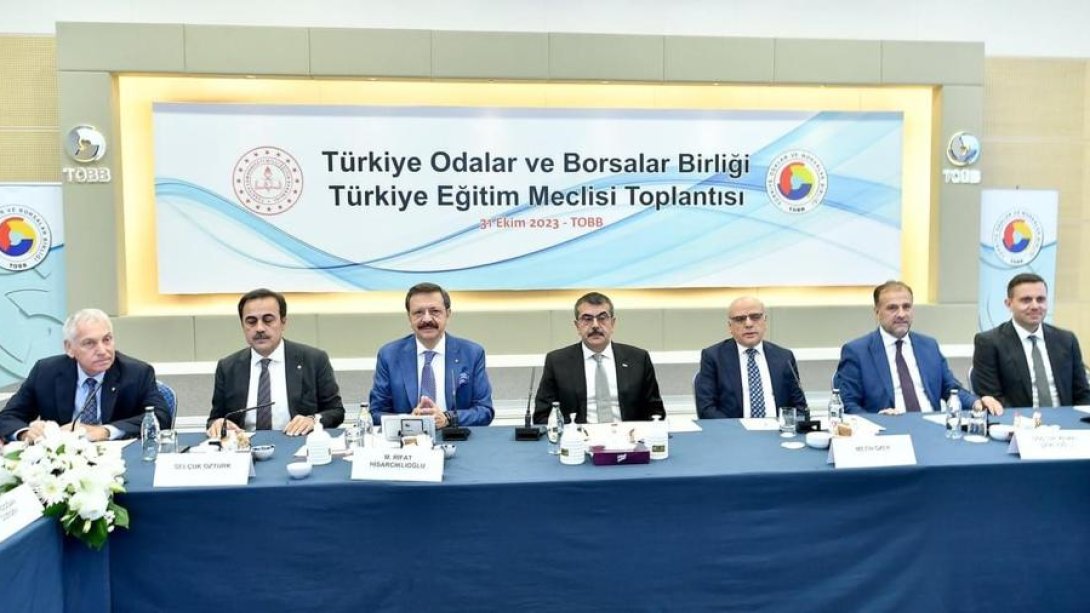 Millî Eğitim Bakanımız Sayın Yusuf Tekin'in katılımları ile TOBB Türkiye Eğitim Meclisi toplantısı gerçekleştirildi.